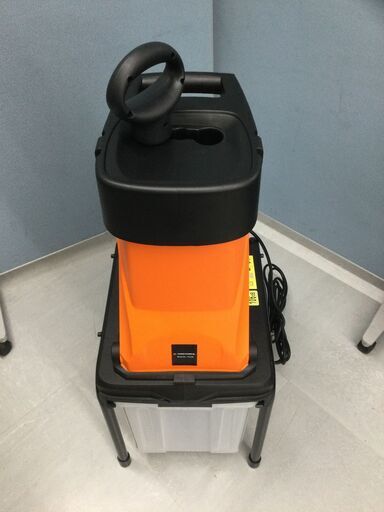 エコツール豊田インター店】YARDFORCEの枝シュレッダー YF5458