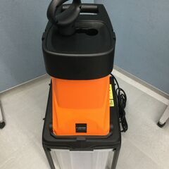 エコツール豊田インター店】YARDFORCEの枝シュレッダー YF5458【愛知県