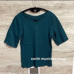 earth music&ecology  トップス　Tシャツ　カ...