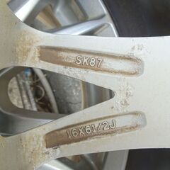 ◆タイヤアルミホイールセット◆2019年製 215/60R16 16×6.5J 5×114.3 残り溝約5.7mm 傷多め 夏タイヤ 中古