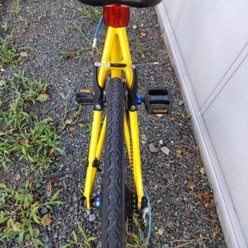 FUJI palette イエロー 700x28c クロスバイク