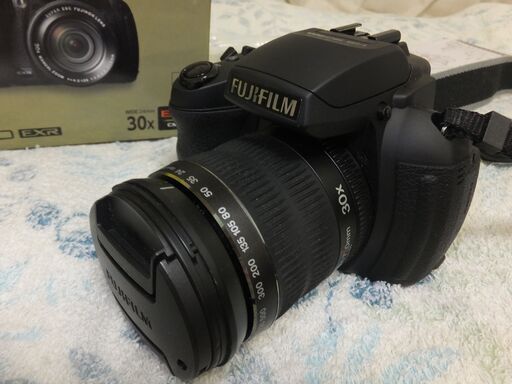 【一台限り☆】FUJIFILM デジタルカメラ FinePix HS30EXR 光学30倍 F FX-HS30EXR　（検索用　デジカメ　一眼レフ）