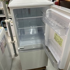 配達可【冷蔵庫】【シャープ】137L 2020年製★6ヶ月保証クリーニング済み【管理番号13108】
