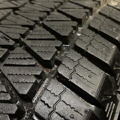 BS BRIDGESTONE BLIZZAK DM-V3 225/65R17 17インチ スタッドレス 4本 22年製 バリ溝 エクストレイル ハリアー RAV4等　(VTP819)