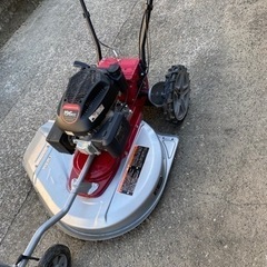 エンジン草刈機（自走式）
