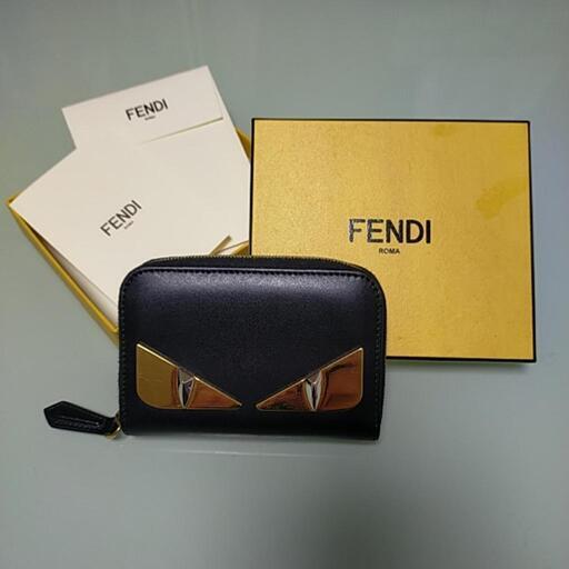 FENDI財布