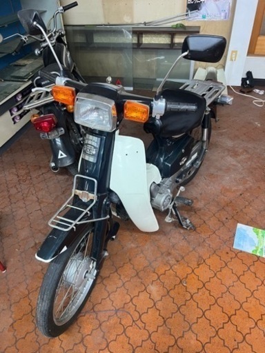 カブ90 C90CMP 角目
