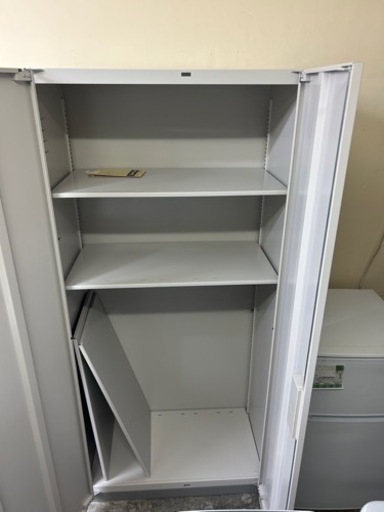 万代店 イトーキ 保管庫 両開きタイプ W800×D450×H1800mm