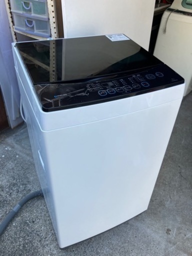 Maxzen 2018 年 6 kg 洗濯機