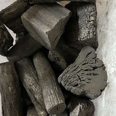 国産 木炭 ナラ カシ混合1キロ　BBQ