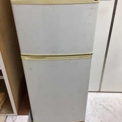 2011年製　冷蔵庫109L（SANYO）★値下げしました！