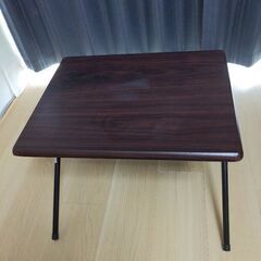 ニトリの小型テーブル【折りたたみコンパクトデスクフレッタDBR】