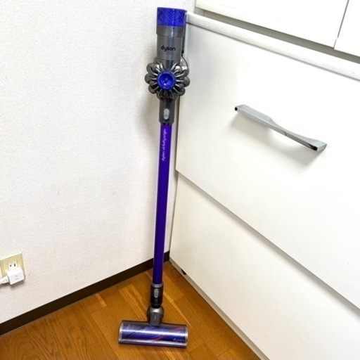 dyson ダイソンコードレスクリーナー V6 SV09 動作品 掃除機