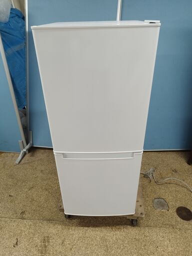 (売約済み)NITORI 106L 2ドア冷凍冷蔵庫 右開き シンプルデザイン 耐熱トップテーブル NTR-106 2020年製 106L