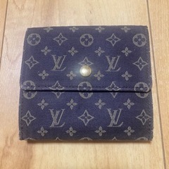 LOUIS VUITTON   財布