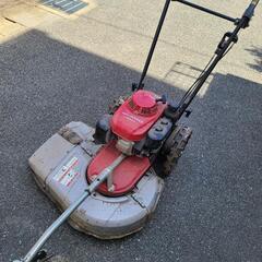 HONDA(ホンダ) 芝刈り機 ジャンク um2160 福岡取り来る歓迎 HONDA(ホンダ) 芝刈り機 ジャンク um2160 福岡取り来る歓迎