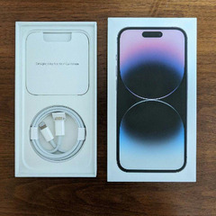 iPhone 14 Pro ディープパープル 256 GB 純正レザーケース付き