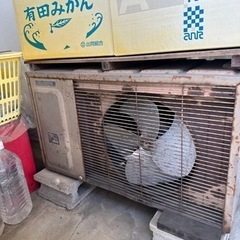 現役稼働中！50年前のレトロエアコン！