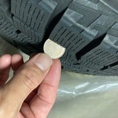 16インチ バリ溝 スタッドレスタイヤ 横浜タイヤ　アイスガード