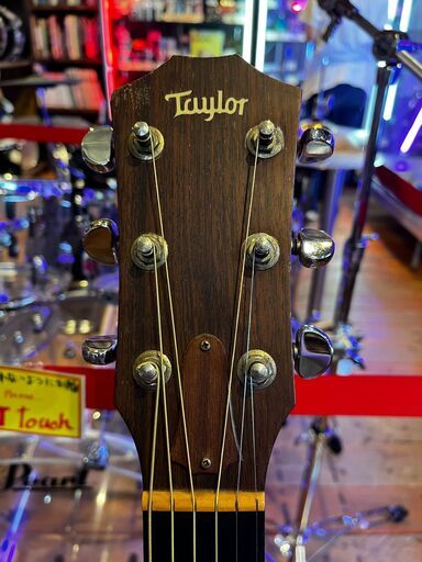 ③ 函館・北斗市近郊 直接取引限定 Taylor Guitars 310 テイラー ギター エレアコ ドレッドノートシェイプモデル アコースティックギター ハードケース付 ③ 函館・北斗市近郊 直接取引限定 Taylor Guitars 310 テイラー