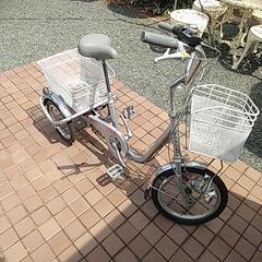 シルバー三輪自転車スイング