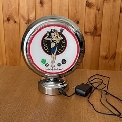 アメリカンネオンガスランプ時計LADELUCK(多少のお値引きは可能です。)