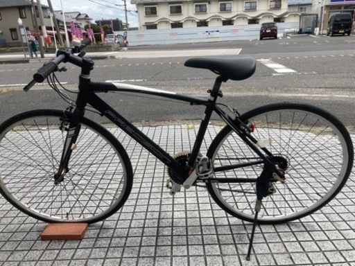 クロスバイク】26インチ 外装6段変速 チェーン、サドル、グリップ新品 