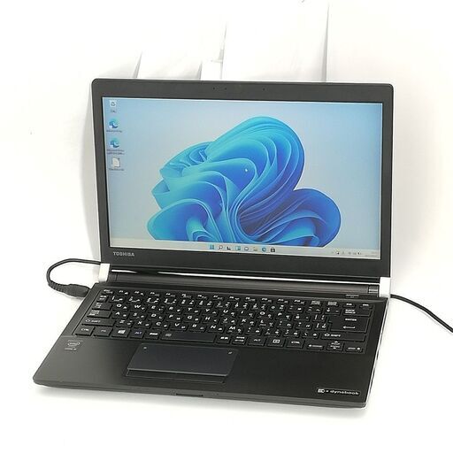 送料無料 高速SSD 13.3型 ノートパソコン 東芝 R73/W 中古美品 第5世代 Core i5 4GB DVD 無線 Wi-Fi Bluetooth Windows11 Office