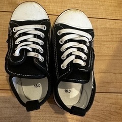 【お取引き中】黒　横ファスナー靴 16cm