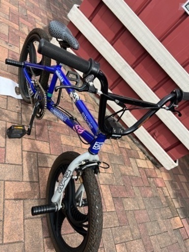 マングースBMX