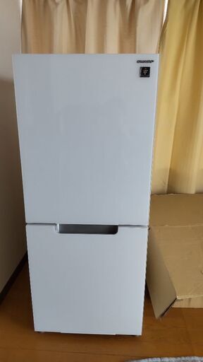 (超美品)シャープ冷凍冷蔵庫152L
