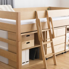 子供用学習机収納式のベッド（梯子あり）