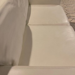 美品　本革ソファー　ホワイトレザー　2人掛け(3人掛けもあり)