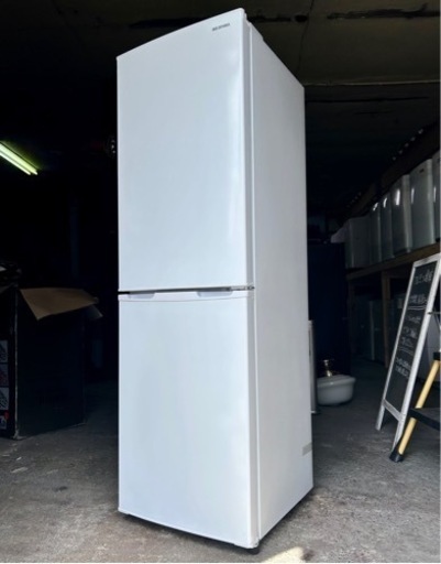 札幌市内配送可 美品 20年製 アイリスオーヤマ 162L 2ドア冷凍冷蔵庫 AF162-W 右開き