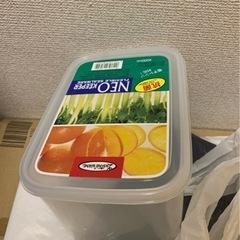 決まりました　日本製 抗菌 食品保存容器 クリア 4.0L ネオ...
