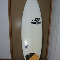 JS サーフボードKINGPIN 5'9