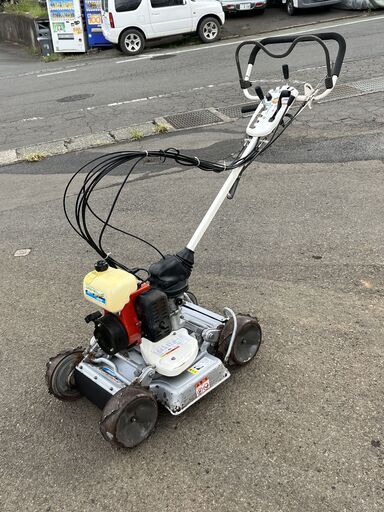 軽トラ貸せます 現物確認歓迎、初期不良対応 整備済 オーレック 4駆 スパイダーモア 自走式傾斜地草刈機 SP850A 取説もみれる