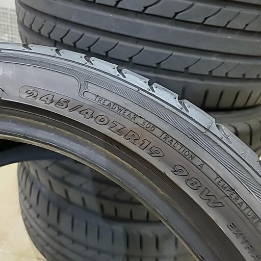 ◆◆SOLD OUT！◆◆　超絶バリ山！組み換え工賃込み☆245/40ZR19(245/40R19)マックストレック◆ある条件で2500円値引き◆2023年タイヤ