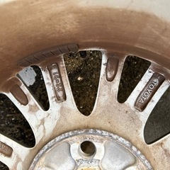 トヨタ純正ホイール&上質タイヤ 16インチ