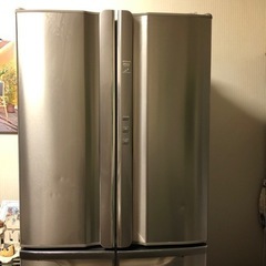HITACHI ノンフロン冷凍冷蔵庫　２００６年製