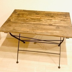 木製テーブル・イス