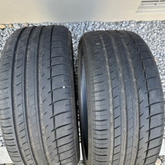 215/35/19 トライアングル