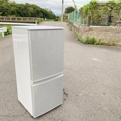 🌸一人暮らし用冷凍冷蔵庫✅設置込み㊗️保証あり🚘配達可能。