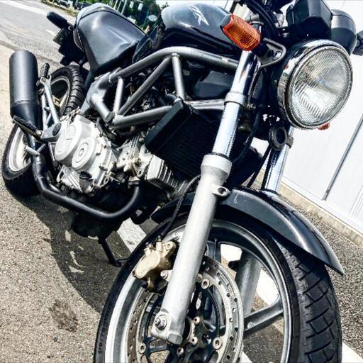 HONDA VTR250 ブラック