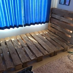DIY 木パレットベッド