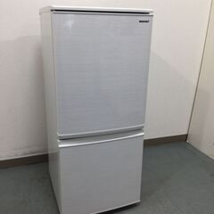 11/25受渡済）JT7428【SHARP/シャープ 2ドア冷蔵庫】美品 2019年製 SJ-