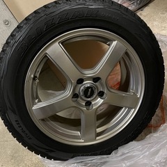 215/60R17 スタッドレス 美品