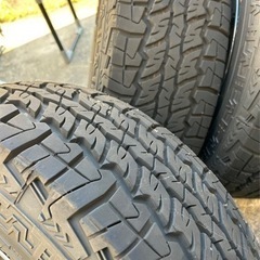 引取り限定　235/70R16 ホイールセット