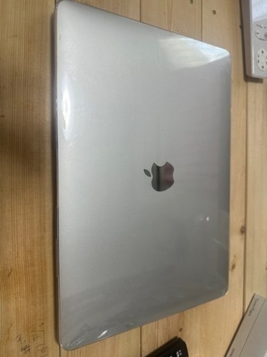 Apple MacBook air M1 値下げ