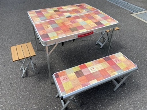 Coleman テーブルナチュラルモザイクファミリーリビングセット